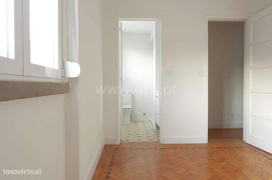 T2+1 na Vila de Sesimbra a 200m da Praia - Grande imagem: 5/8