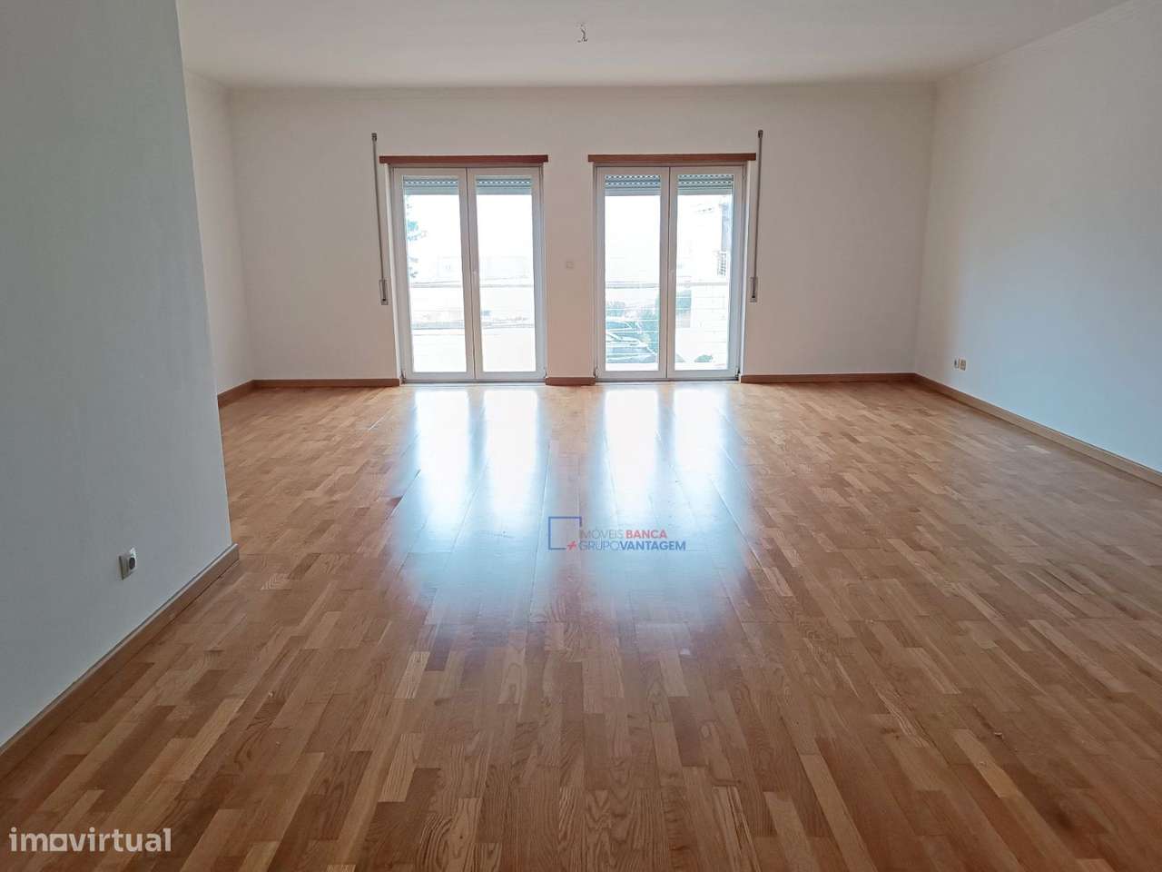 Apartamento T3 com lugar de Parqueamento  e Arrecadação em Condomin... - Grande imagem: 3/30