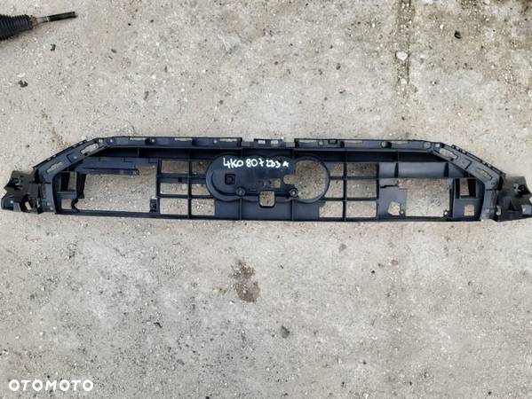 AUDI A6 C8 4K0807283A GRILL ATRAPA - 2