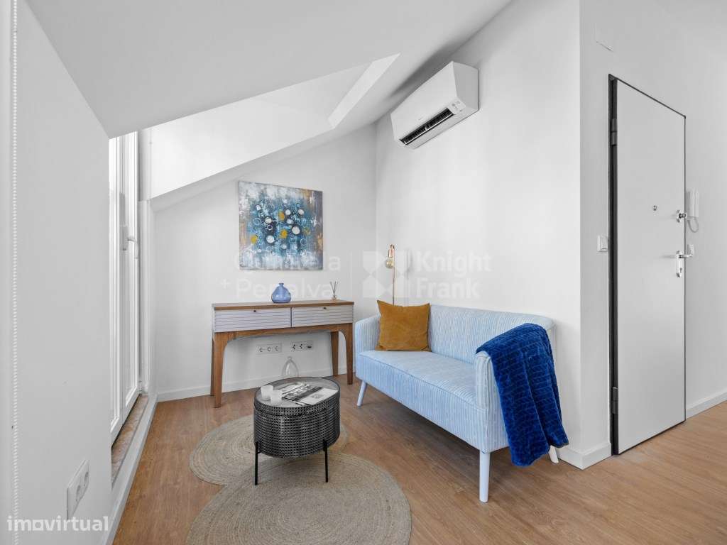 Apartamento T2 mobilado e equipado em São Vicente - Grande imagem: 3/25