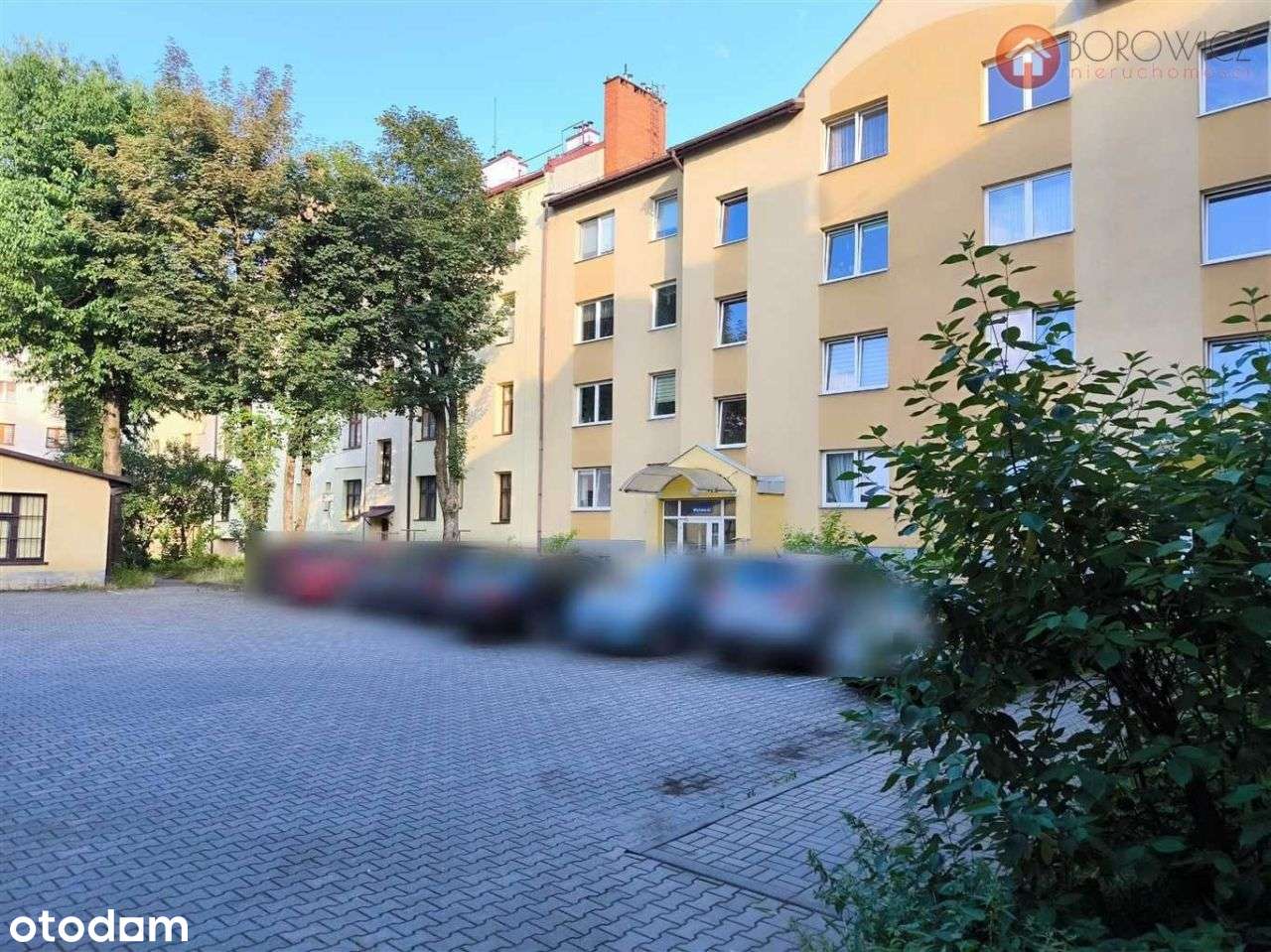 Bielsko-Biala, centrum - duże 2 pokoje-17