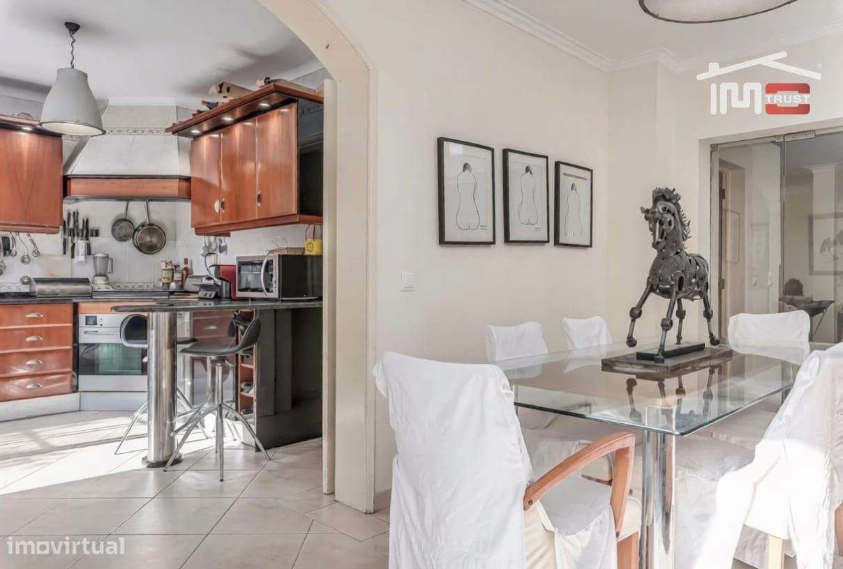 Moradia Duplex T3 Atalaia - Suite, Cozinha Equipada e Garagem.-4