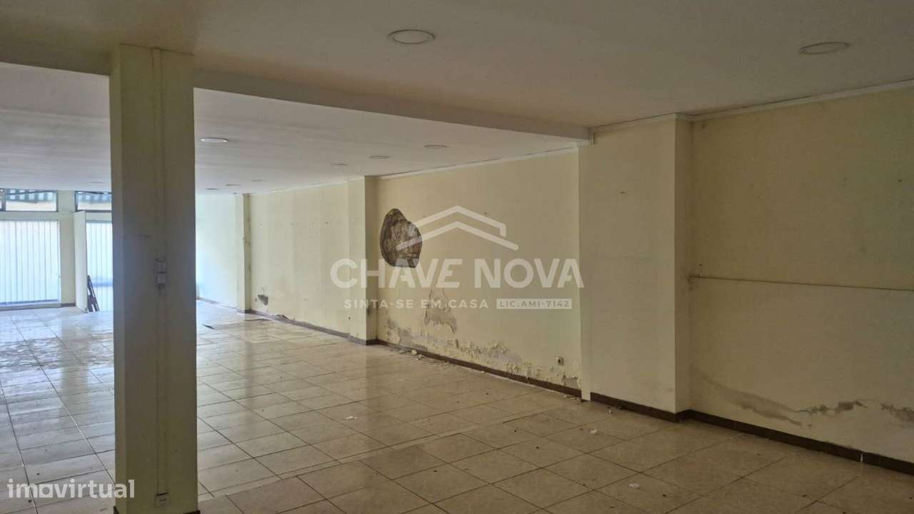 Espaço Comercial Premium no Coração de Espinho - Grande imagem: 4/8