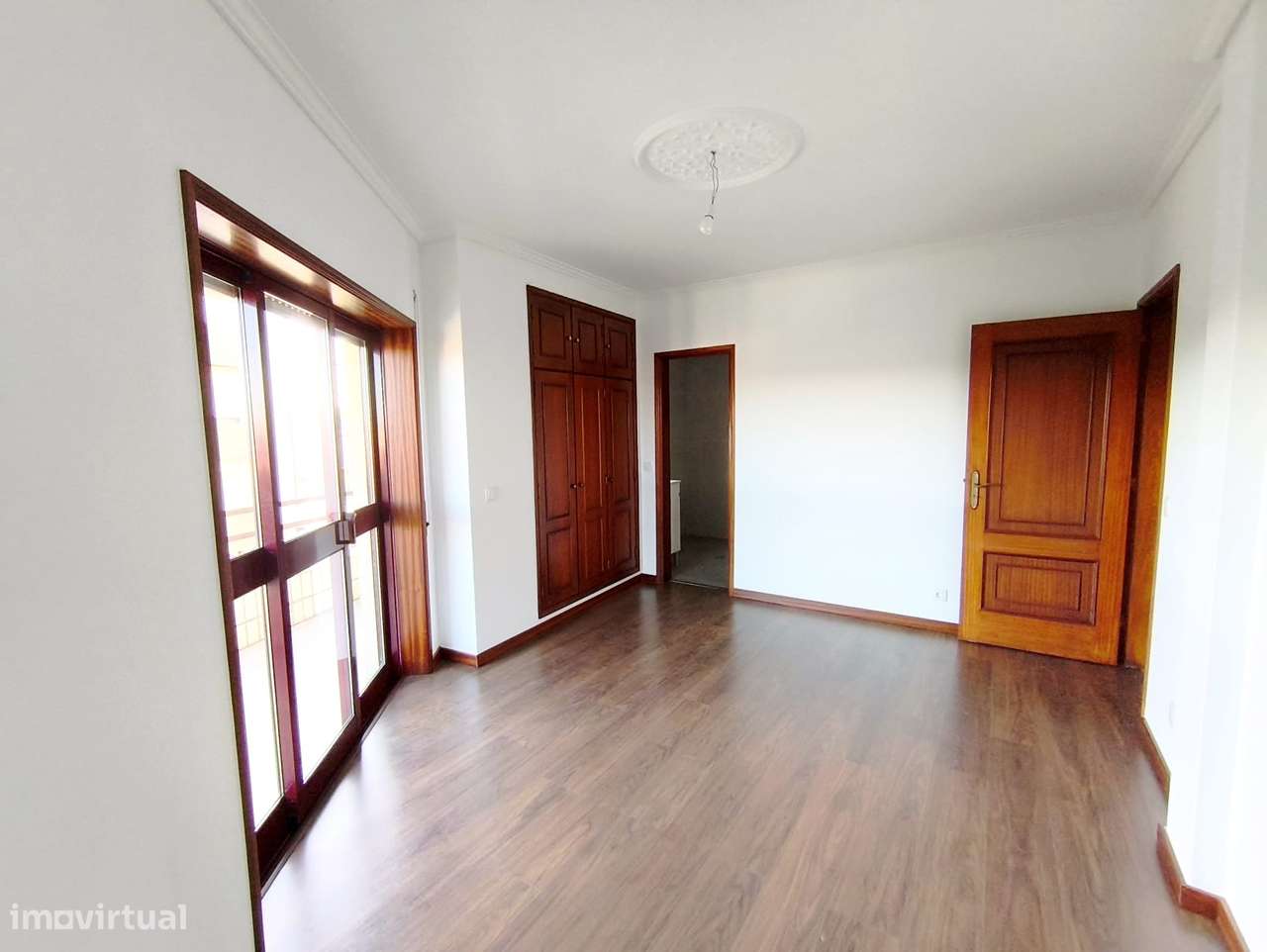 Apartamento T3 centro de Albergaria-a-Velha-25
