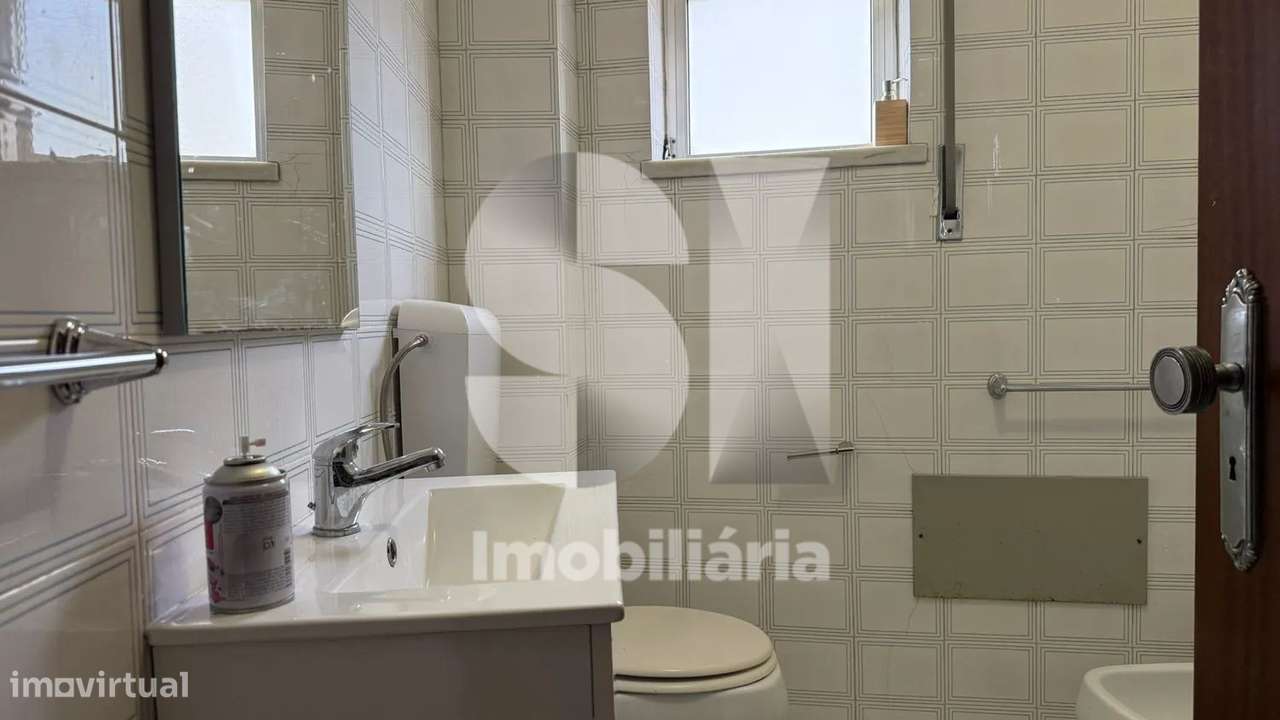 Apartamento T1 com sótão dividido - Grande imagem: 5/17
