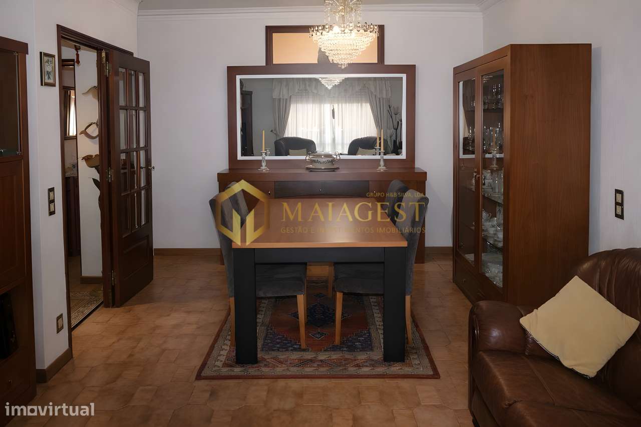 Apartamento T2+1 com lugar de garagem em Vilar de Andorinho - Grande imagem: 4/20