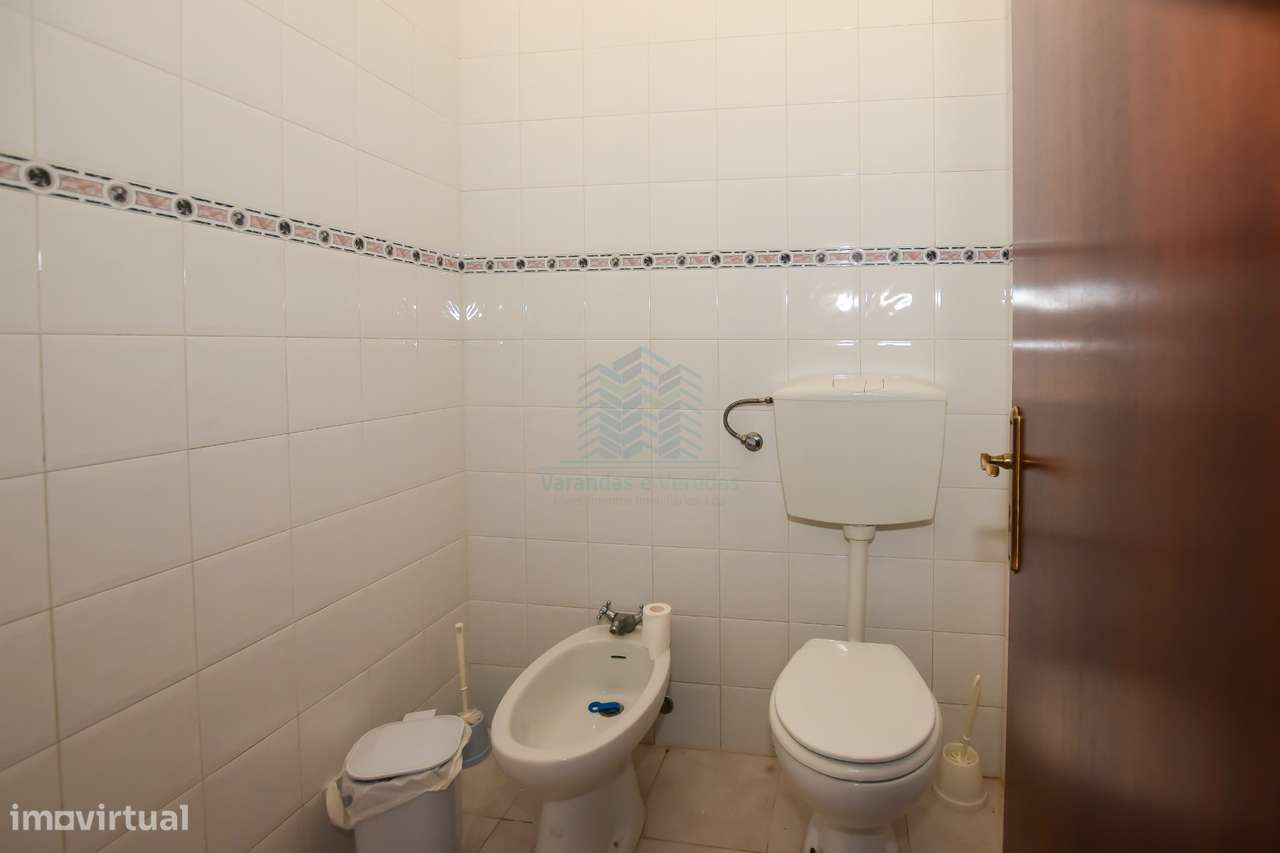 Residencial com 17 Quartos em Videla - Torres Novas-34