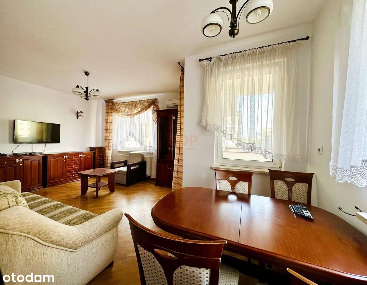 Blisko METRA | Przestrzenne 3 pokoje z garderobą i balkonem - Pełny obrazek: 2/14