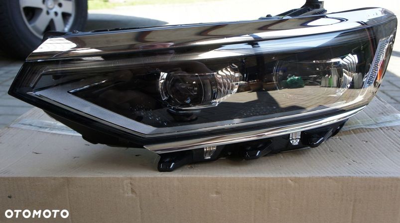 PRZEDNIA LEWA LAMPA VW PASSAT B8 LIFT 3G1 IQ LIGHT - 1