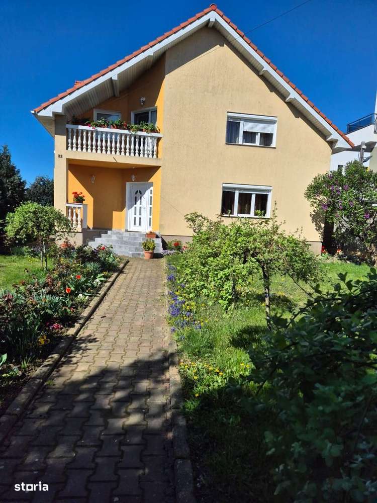 Casă P + 1 zona Micro 16 - Imagine principală: 2/20