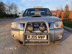 Nissan Navara 2.5 D SE - 5