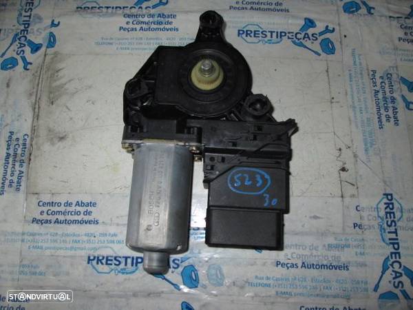 Motor Elevador Vidro 101438 202 0130821766 VW GOLF 4 1999 TD - 1