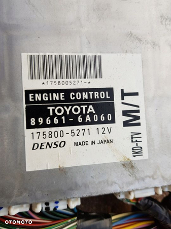 Toyota Land Cruiser 120 Komputer 89661-6A060 - 2