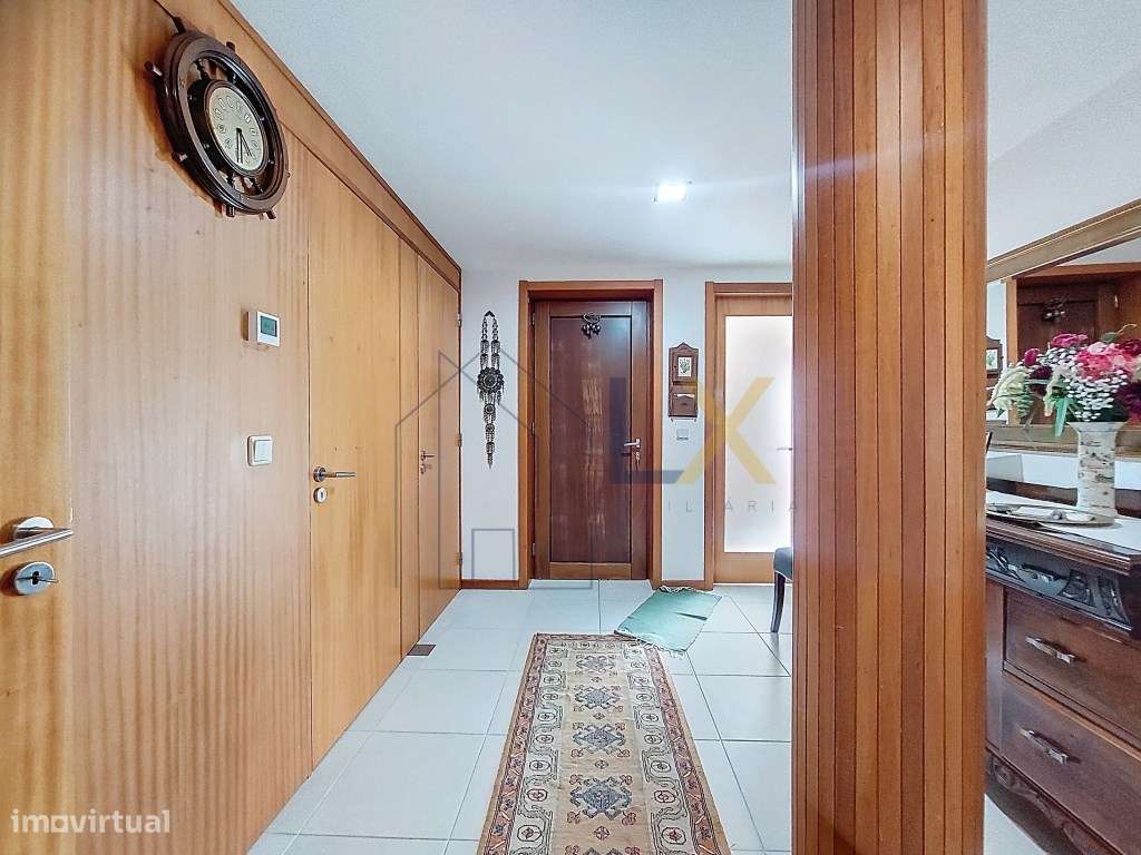 Moradia T4+1 com vista Mar e Ria - Grande imagem: 3/35