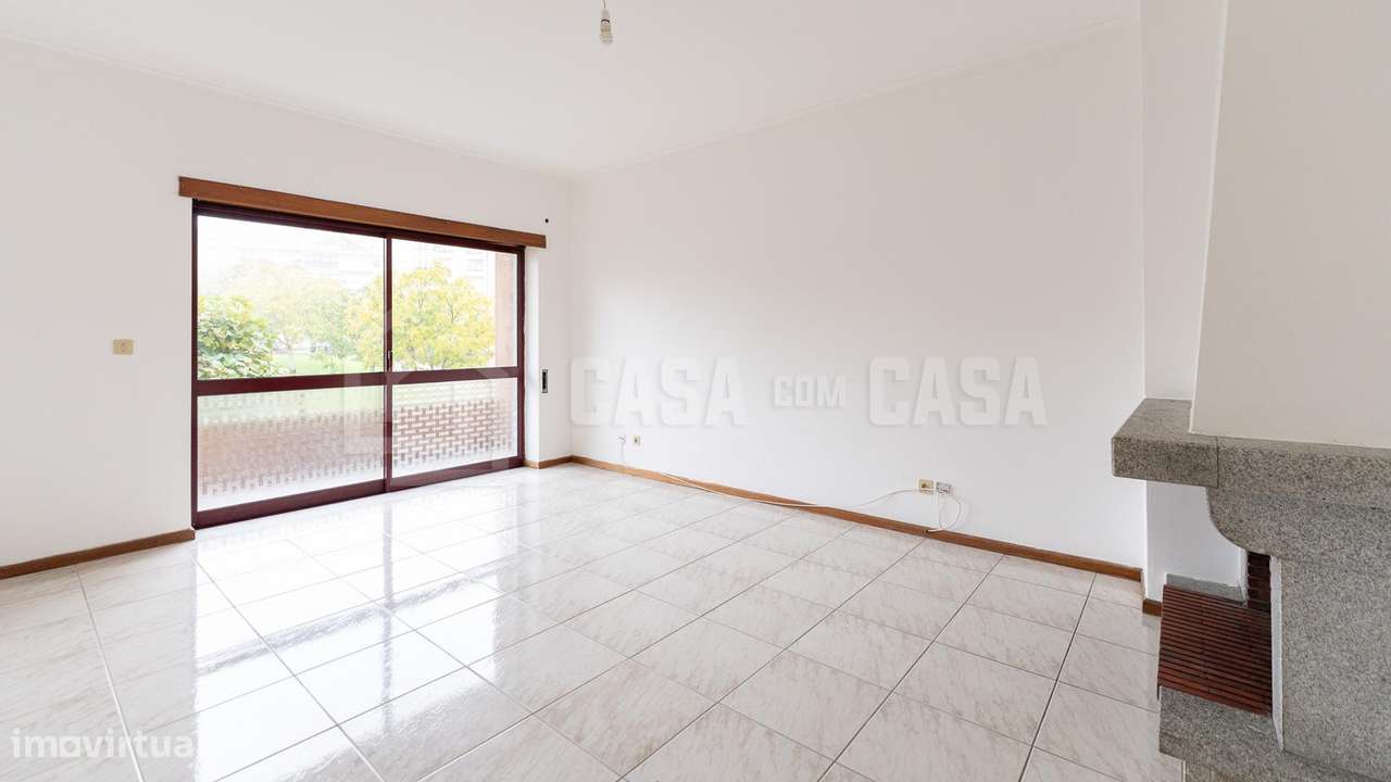 Apartamento T3 no Br. Sto. Estêvão - Grande imagem: 2/10