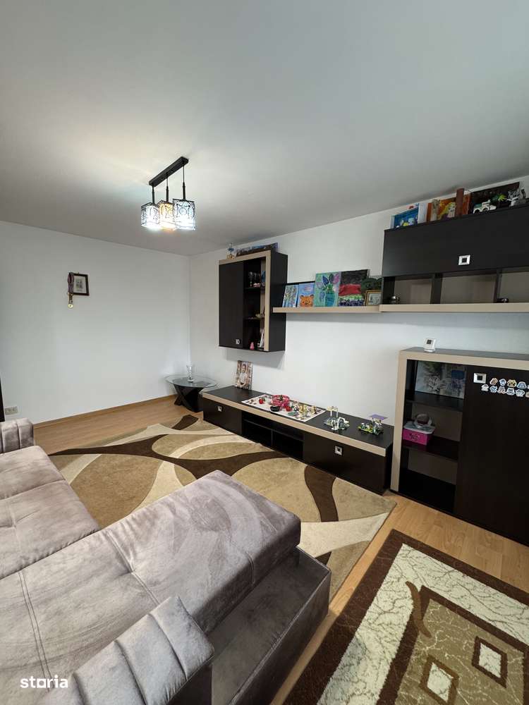 Vand apartament 3 camere decomandat-11