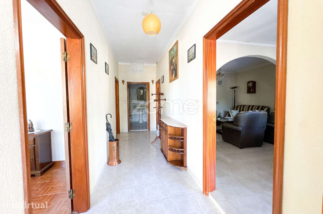 Moradia T3 com armazem e logradouro por 150 000 euros , em Jou, Murça - Grande imagem: 4/32