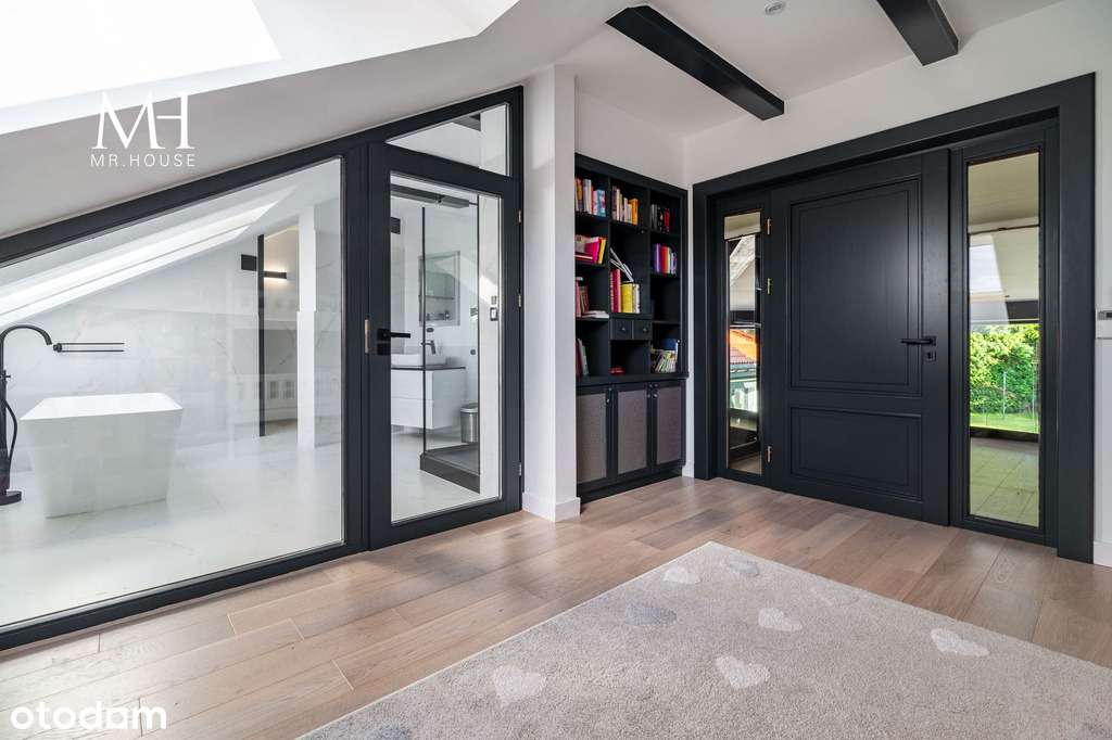 IMPONUJĄCY AZYL W MIEŚCIE | ŁÓDŹ JULIANÓW-16