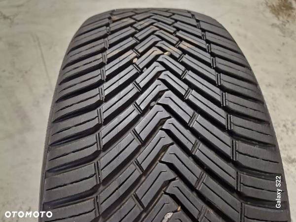 225/45/19 225/45r19 96v Continental AllSeasonContact 96w - 1