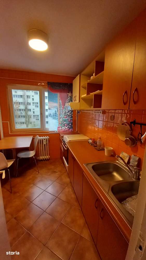Apartament 3 camere, avantajos, la intrare metrou Dristor-de inchiriat - Imagine principală: 4/8