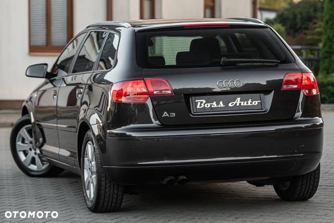 Audi A3 2.0 TDI Sportback DPF Attraction - 8