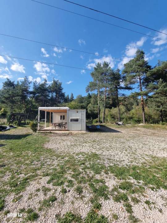 Teren intravilan 1.500 mp in Sacele – utilitati, platforma betonata - Imagine principală: 4/9