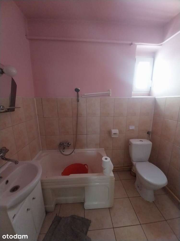 Dom z ziemią rolną .-7