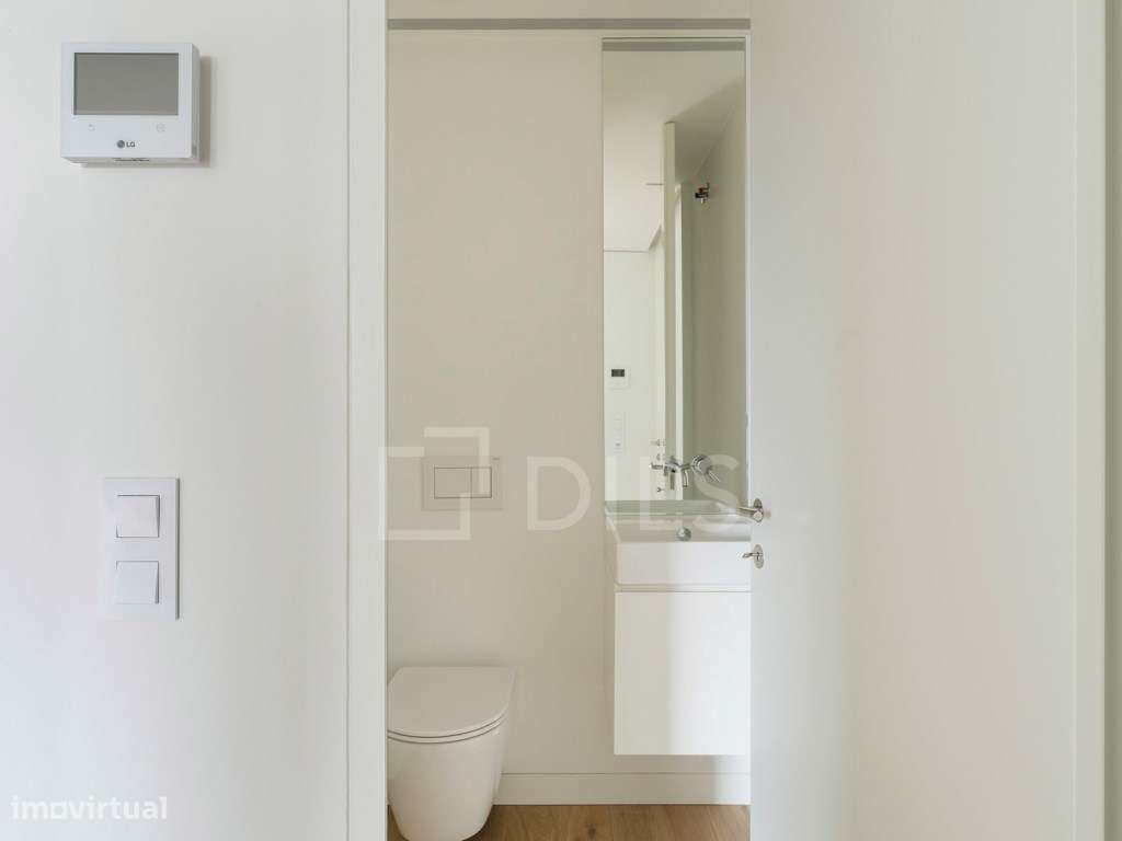 Apartamento T2 na Estrela, Lisboa, com vista rio e garagem-13