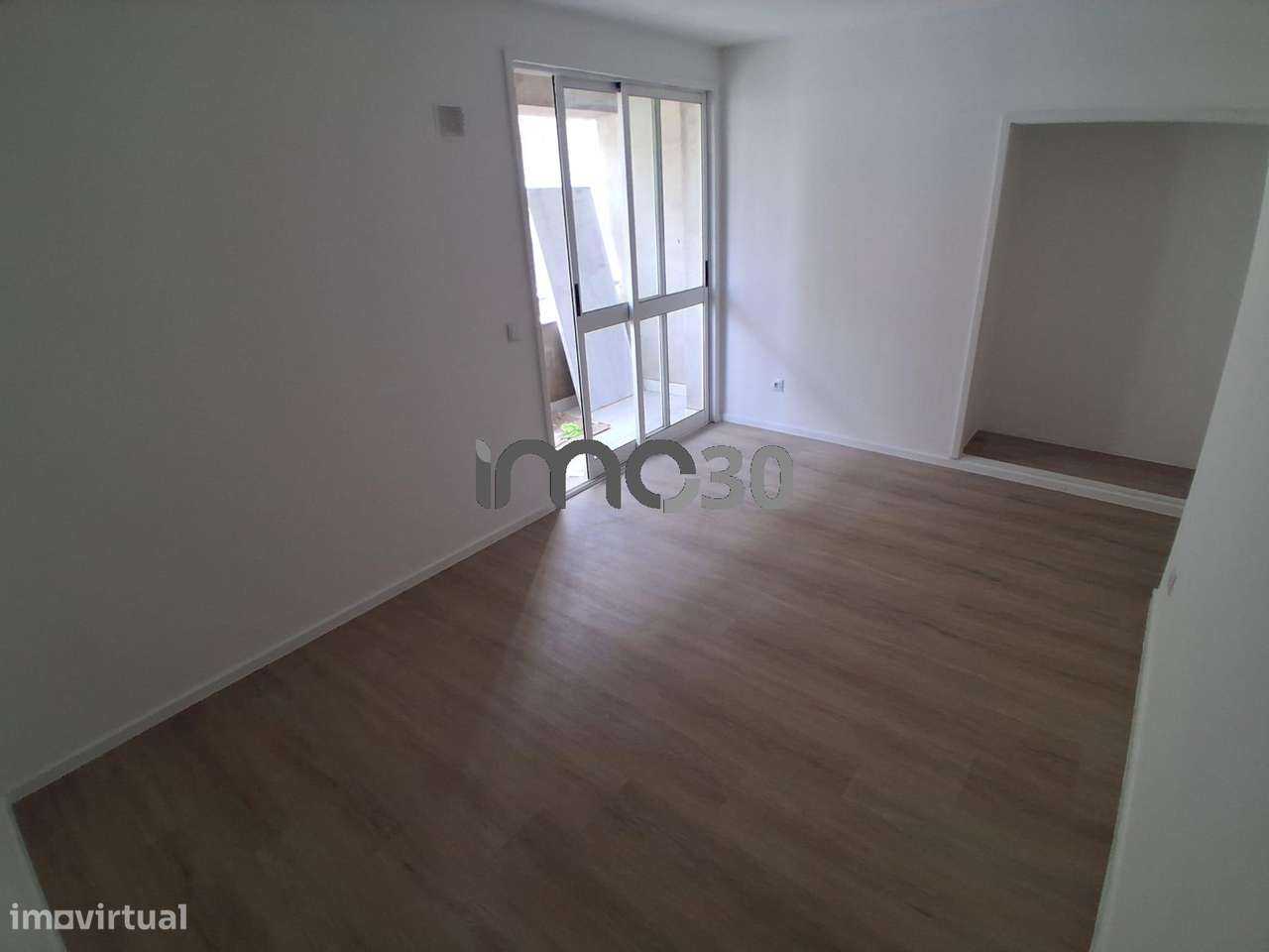 Apartamento T3 Renovado Baguim do Monte-9