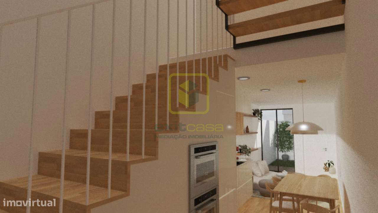 Moradia com Terraço e Logradouro - Grande imagem: 4/27