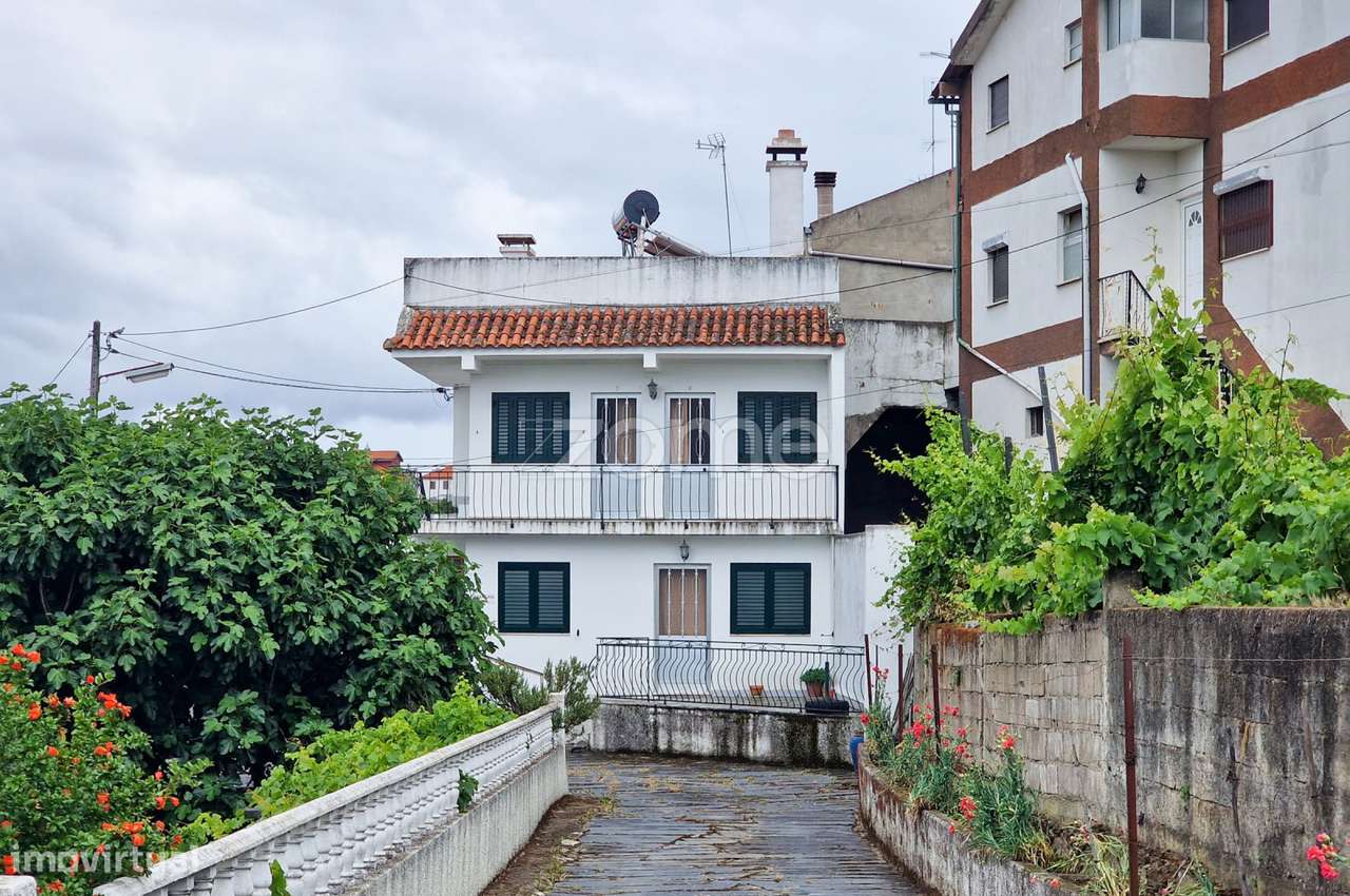 Residencial em Vila Nova de Foz de Côa - Grande imagem: 2/60