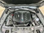 BMW Seria 5 525d xDrive - 14