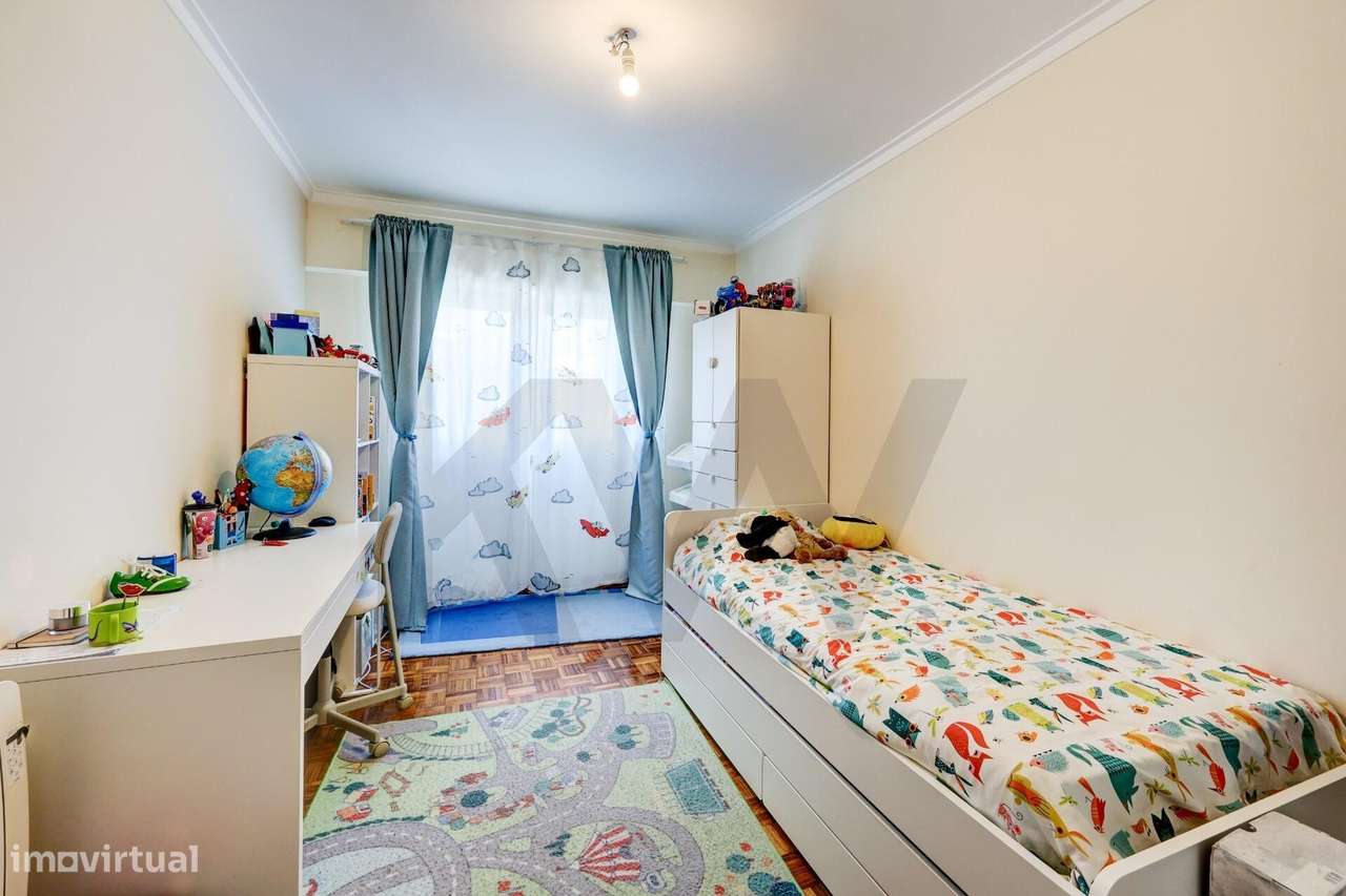 Apartamento T3 em Queluz-18
