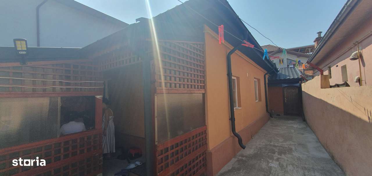 Casa parter catargiu - Imagine principală: 2/20