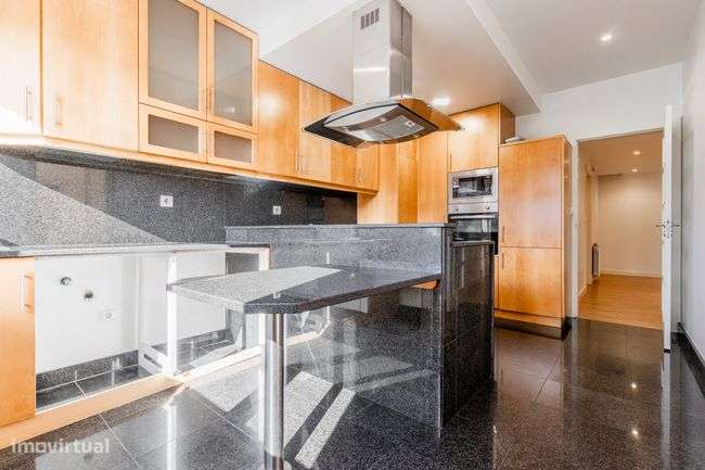 Fabuloso Apartamento T3 com fantástica vistas na Costa - Guimarães-5