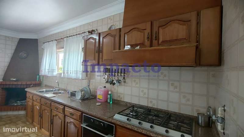 Moradia T3 isolada em São Roque, Oliveira de Azeméis - Grande imagem: 4/24