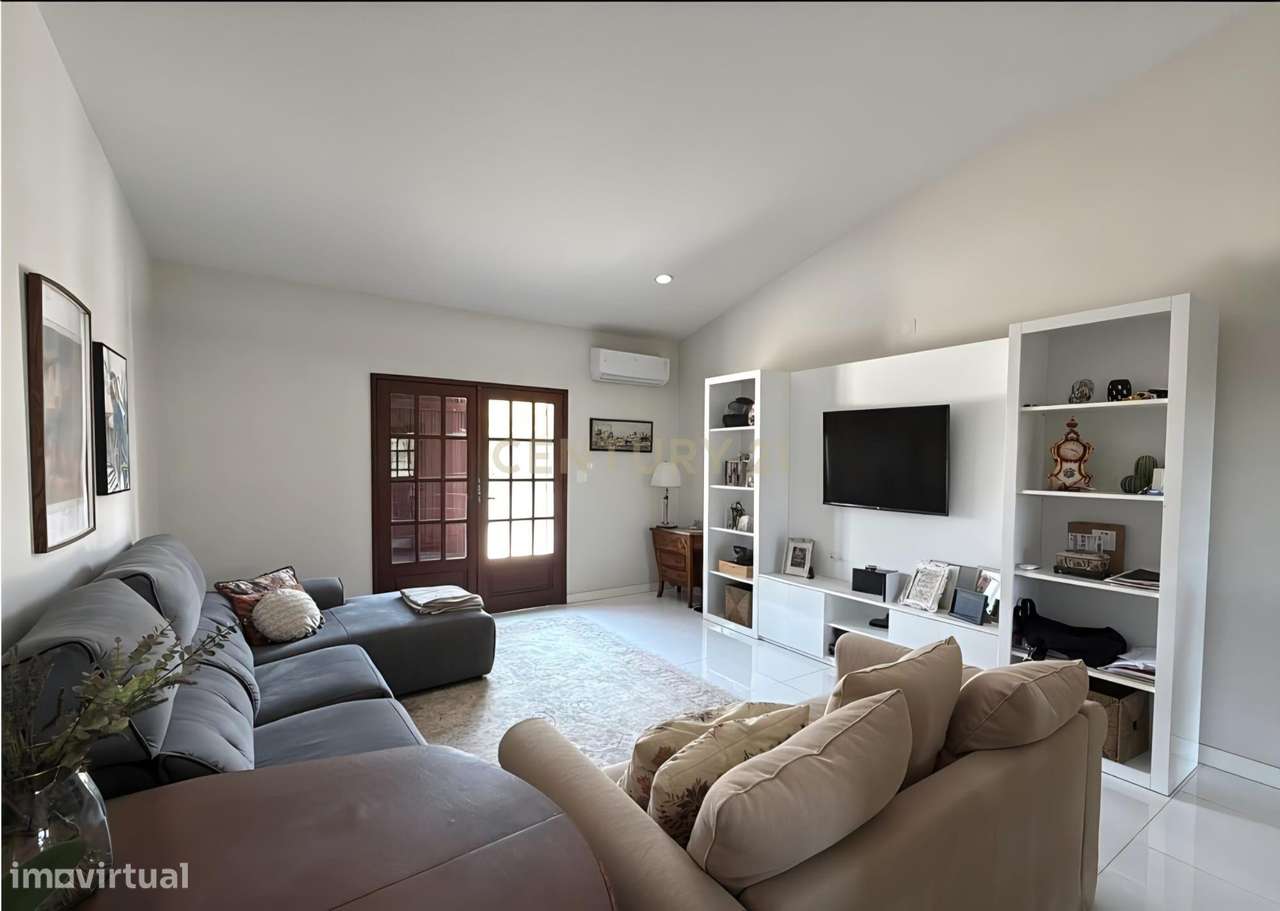 Espetacular Moradia T4 em Recarei, Paredes-7