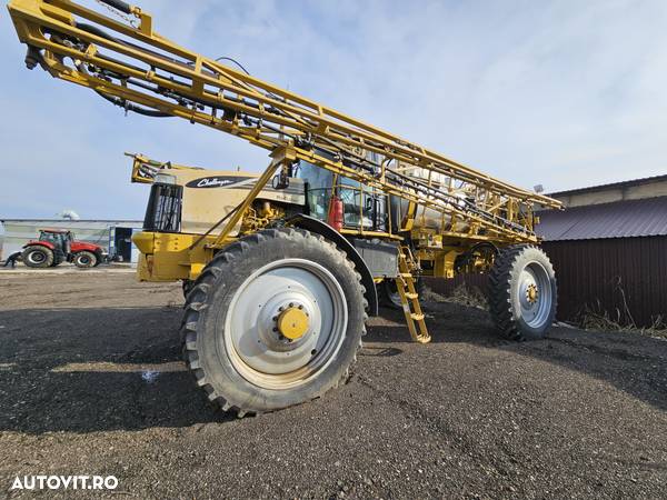 Challenger rogator Trimble - 7