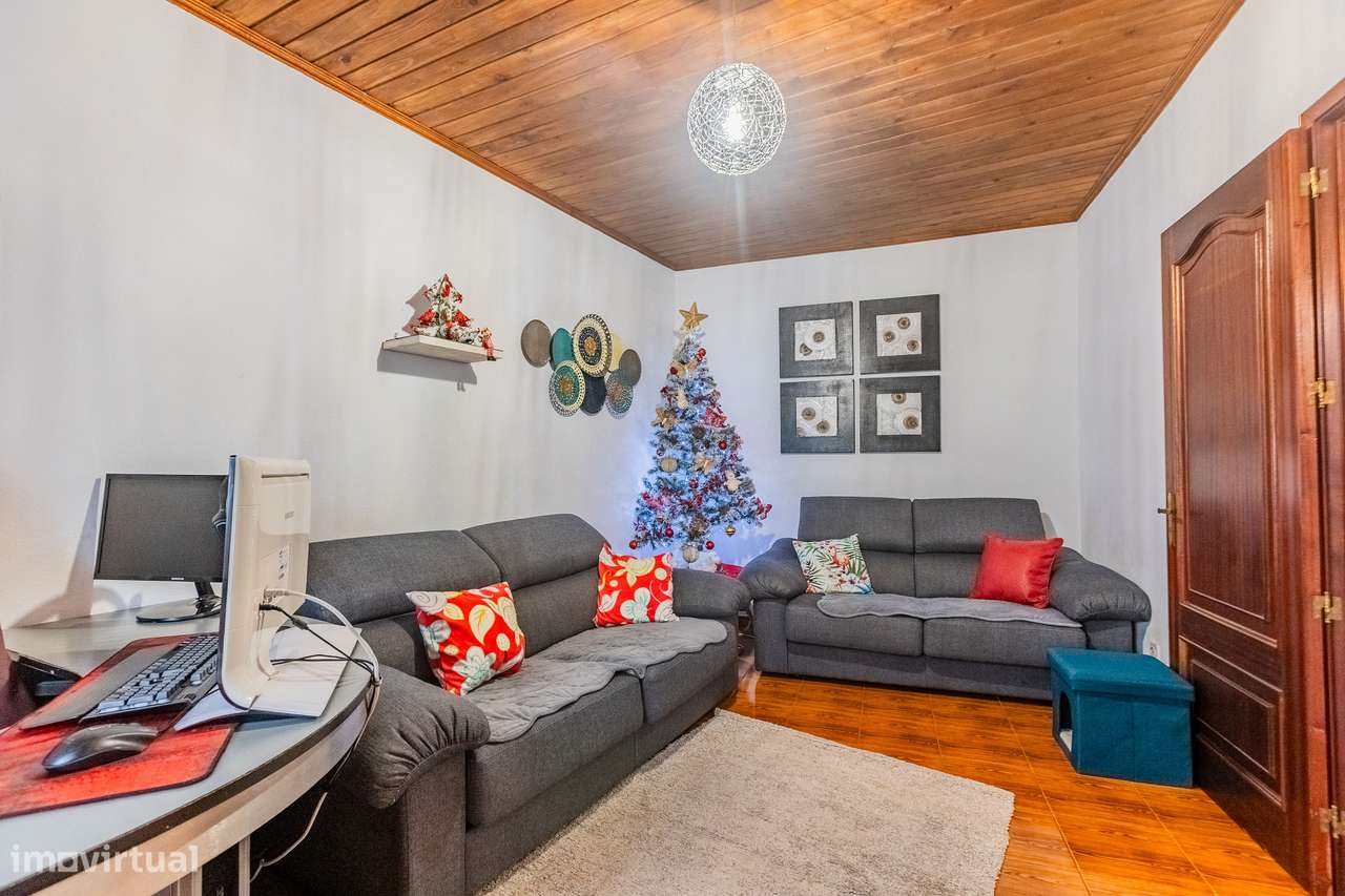 Moradia T3 - Fenais da Luz - Grande imagem: 5/33