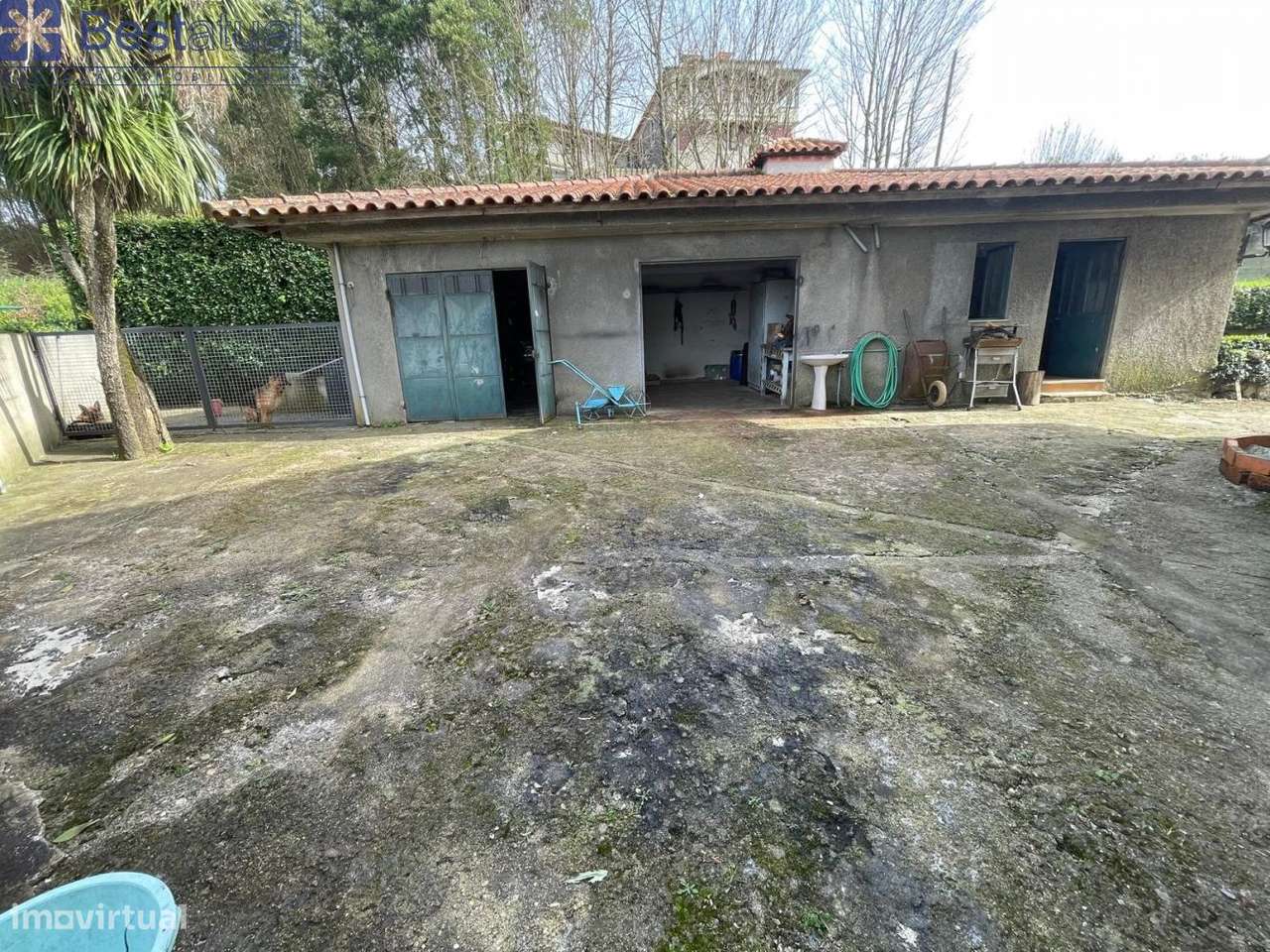 Moradia T4 Isolada - 5 min. Centro Sto. Tirso-15