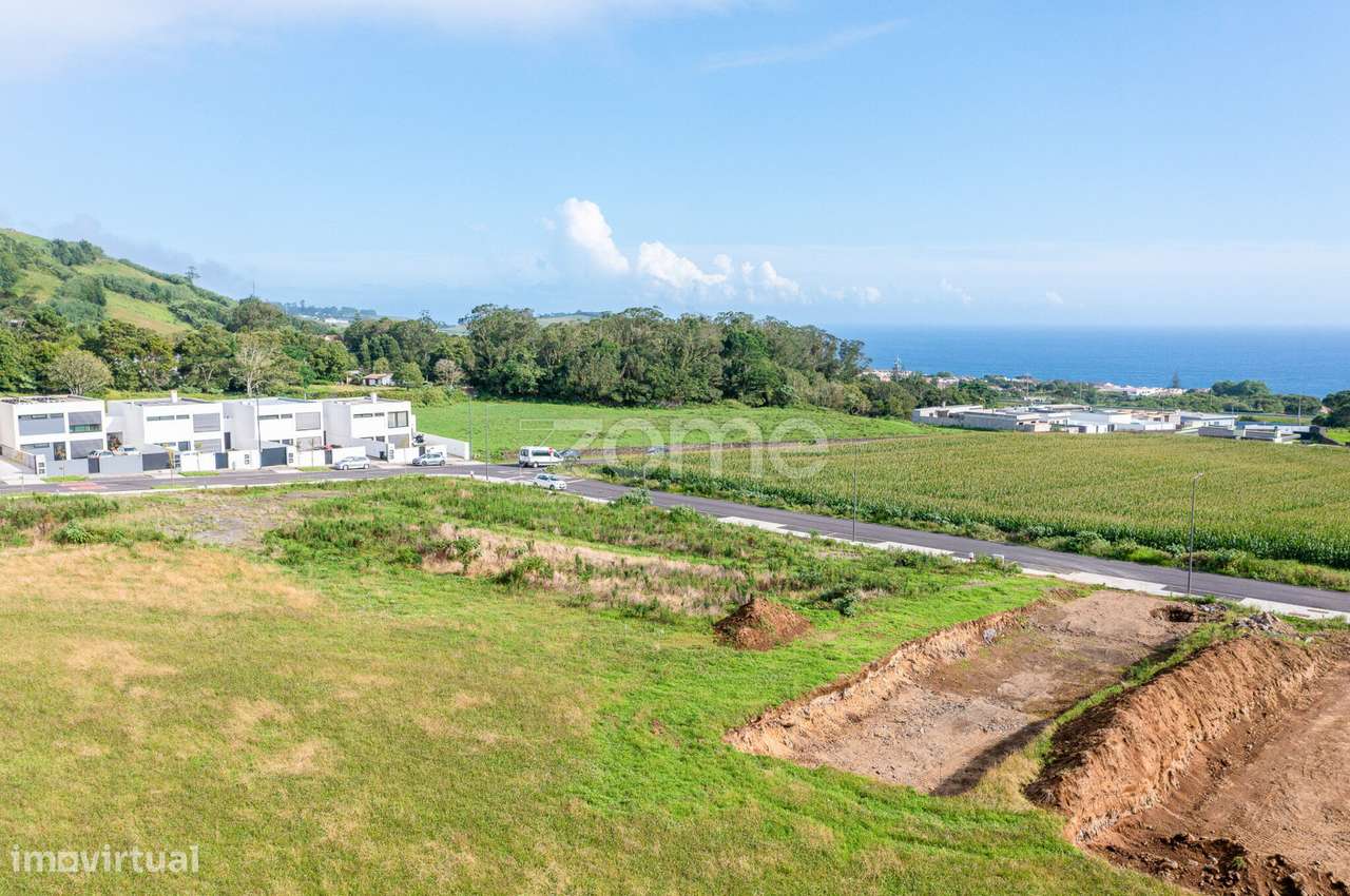 Lote na Lagoa (Açores) com Projeto Aprovado-9