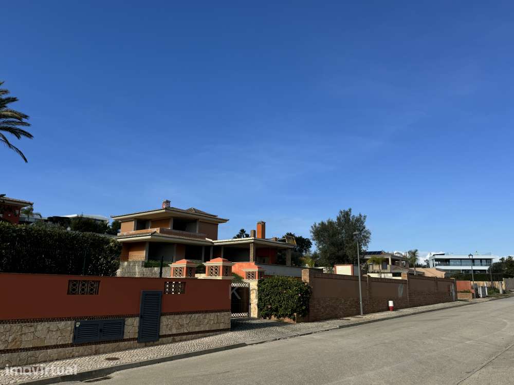 Moradia T4 para Reabilitar com Projeto Aprovado - Porto de Mós, Lagos-3