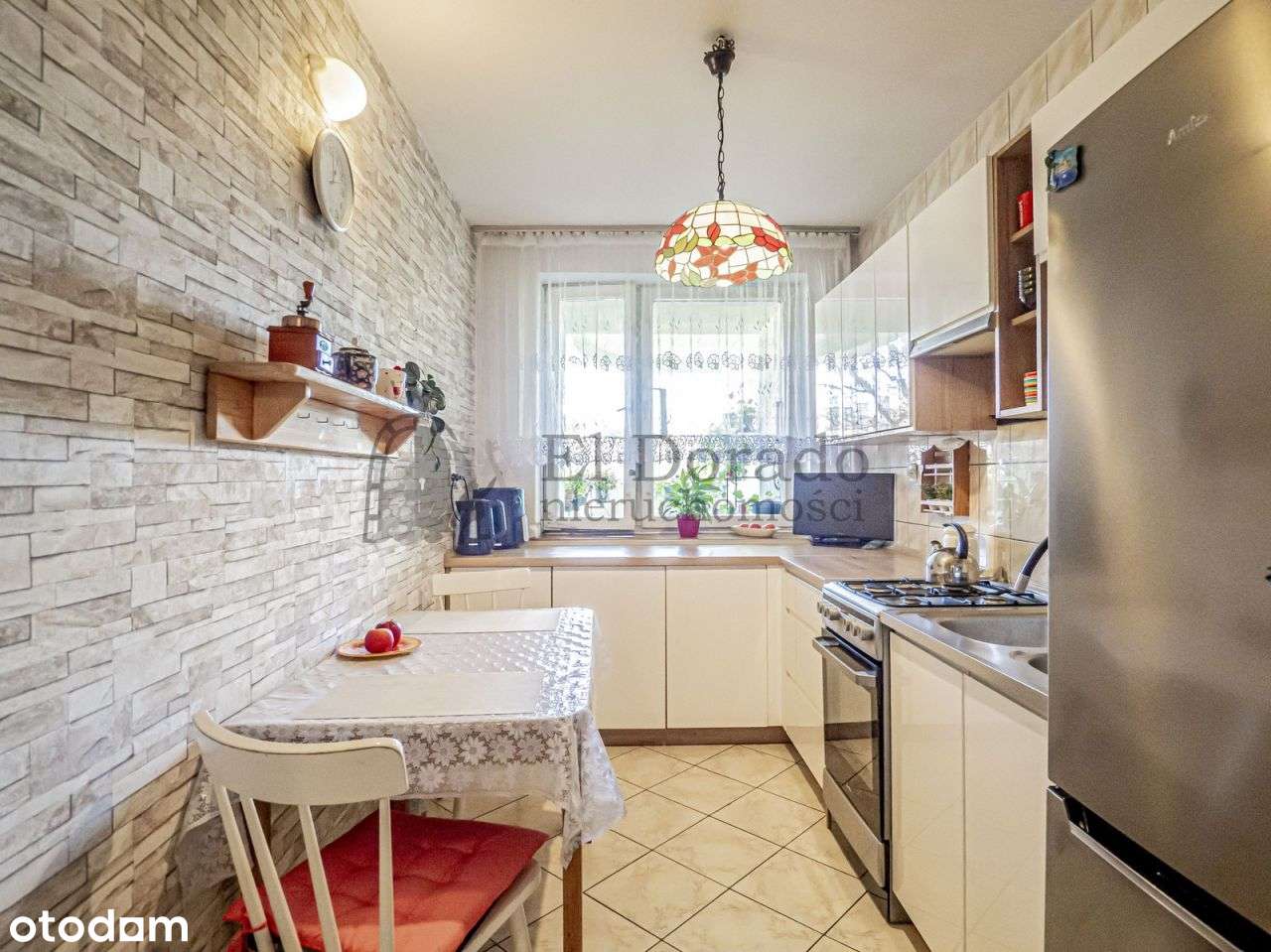 Przestronne mieszkanie z przepieknym balokem wśród-8