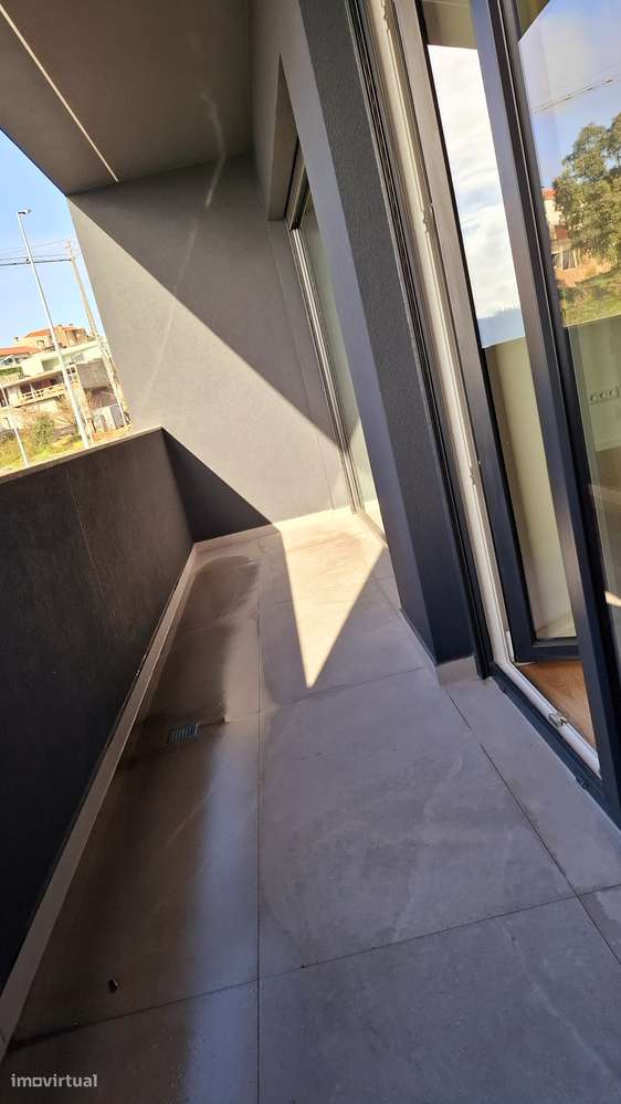 Apartamento T2 Novo para arrendar no Edifício The Crown - Grande imagem: 5/15