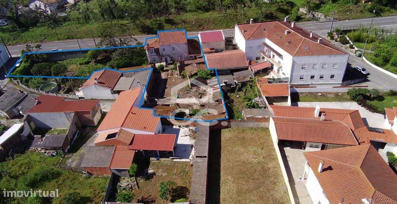 Moradia com elevado potencial na Marinha Grande – Oportunidade de inve-5