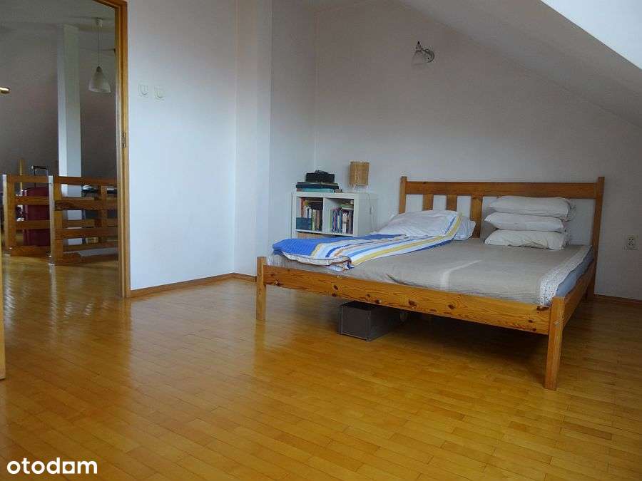 Wrocław , 297m2 , 5 pokoi , 2 łazi. , GARAŻ , OGRÓD-8