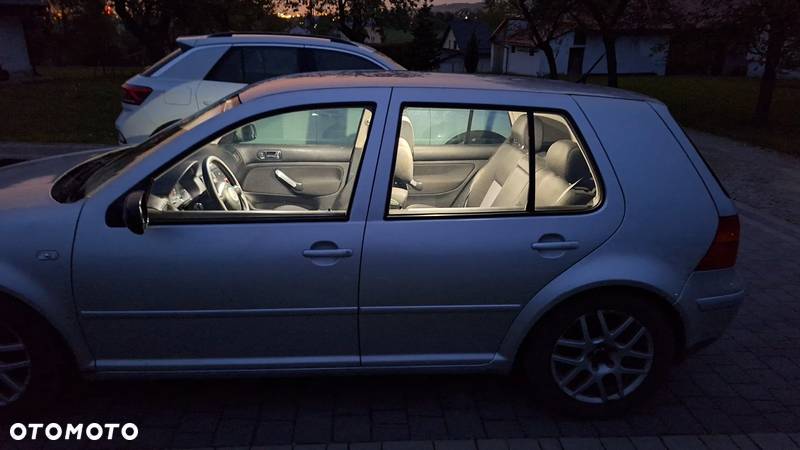 Volkswagen Golf IV 1.6 Basis - 17