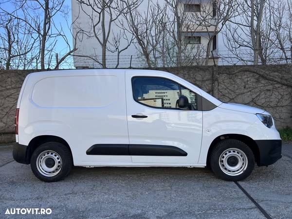 Opel Combo 1.5 CDTI 100 CP MT5 L1H1 Start/Stop - 18