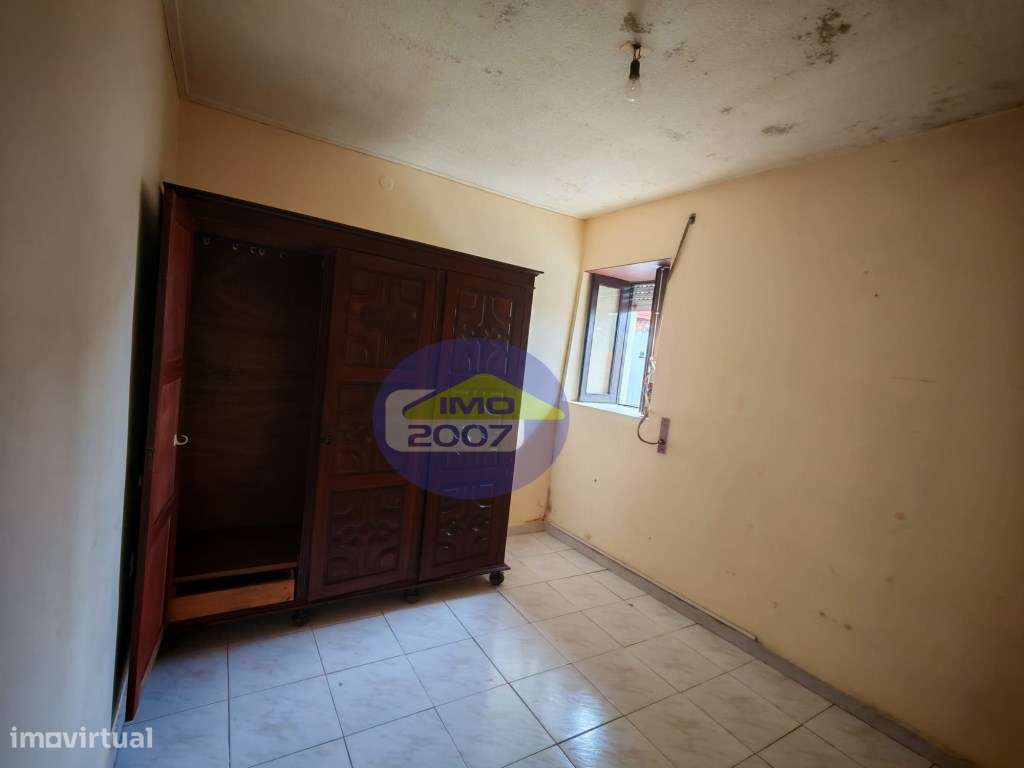 Moradia com 3 frações independentes-16