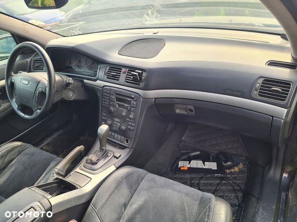 Kokpit konsola deska rozdzielcza poduszki airbag pasy Volvo S80 - 1